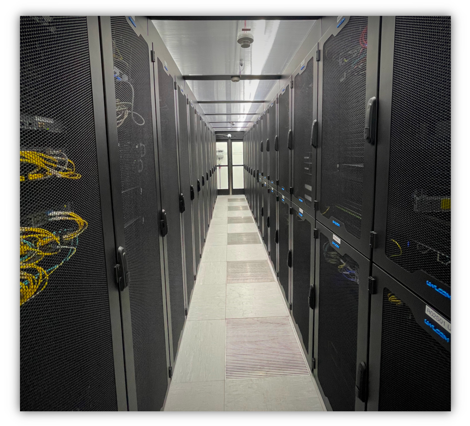 Neu erbauter Serverraum von DIERCK Datacenter